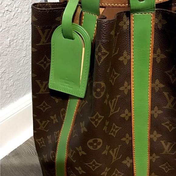 Louis Vuitton Randonee GM Backpack - Picture 6 of 16